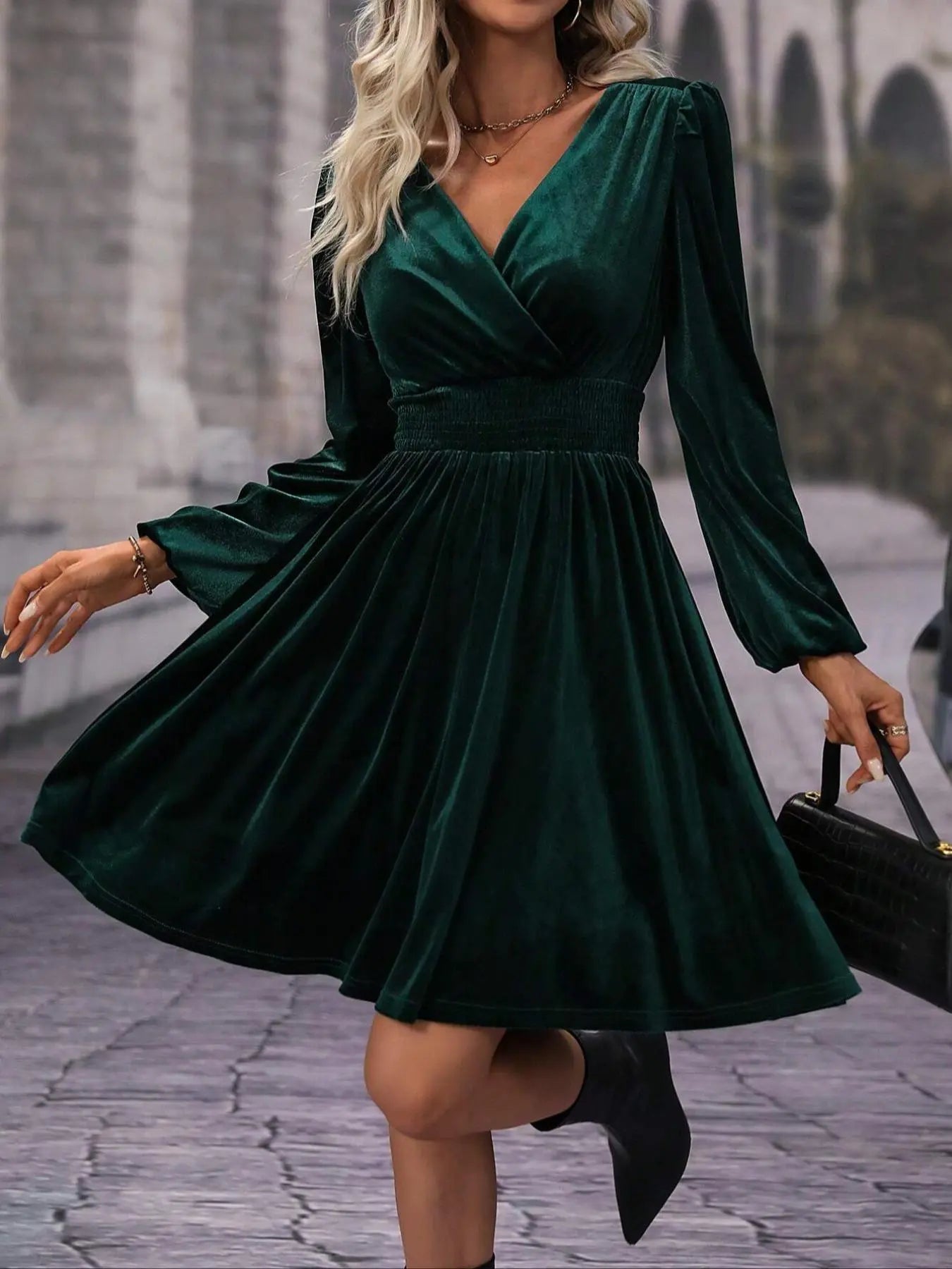 Women'S Velvet Satin Dress, Waist Cinched Lantern Sleeves, Slimming Design, Chic, Party Wear, High-End Feel, Spring & Fall Fashion
