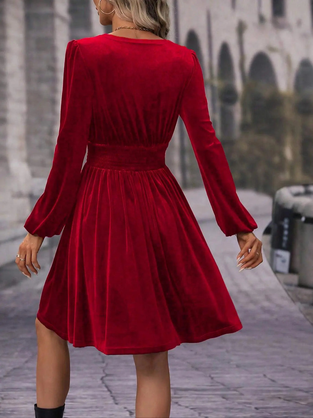 Women'S Velvet Satin Dress, Waist Cinched Lantern Sleeves, Slimming Design, Chic, Party Wear, High-End Feel, Spring & Fall Fashion