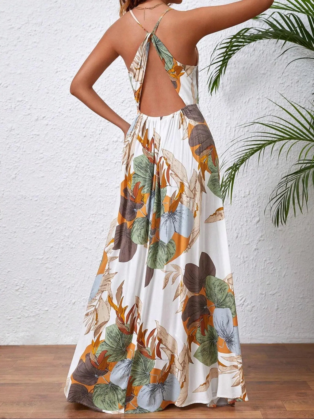 Women'S Tropical Print Split Thigh Dress, Backless Hollow Out Design, Summer Vacation Perfect, Fitted Sleeveless Bohemian Boho Style