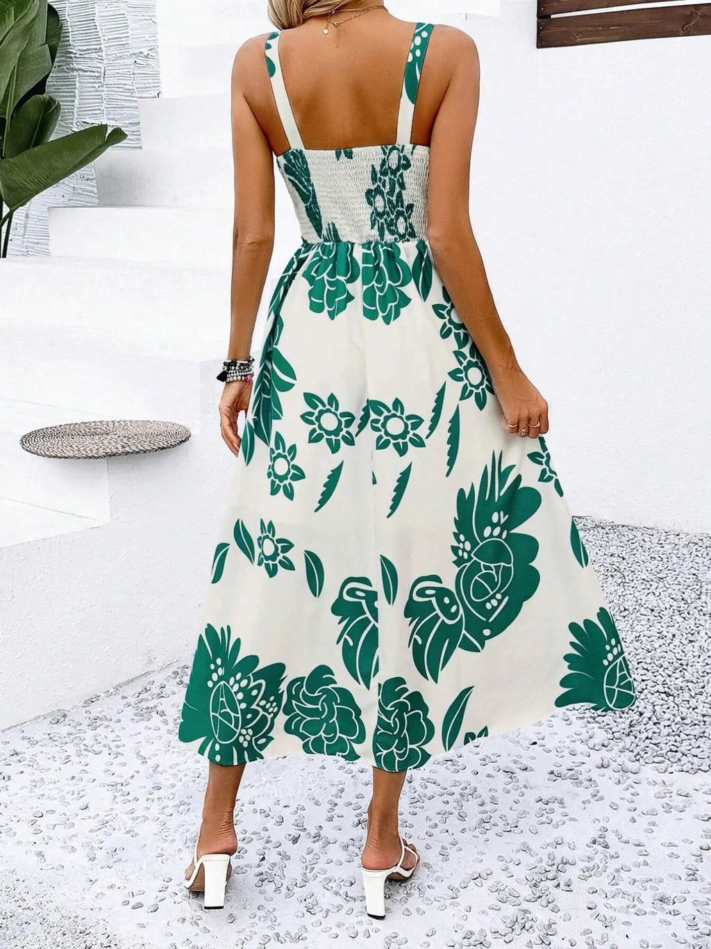 Elegant Women'S Floral Print Wide Strap Dress, Backless Ruched Design, Sleeveless Long Dress for Spring Vacation