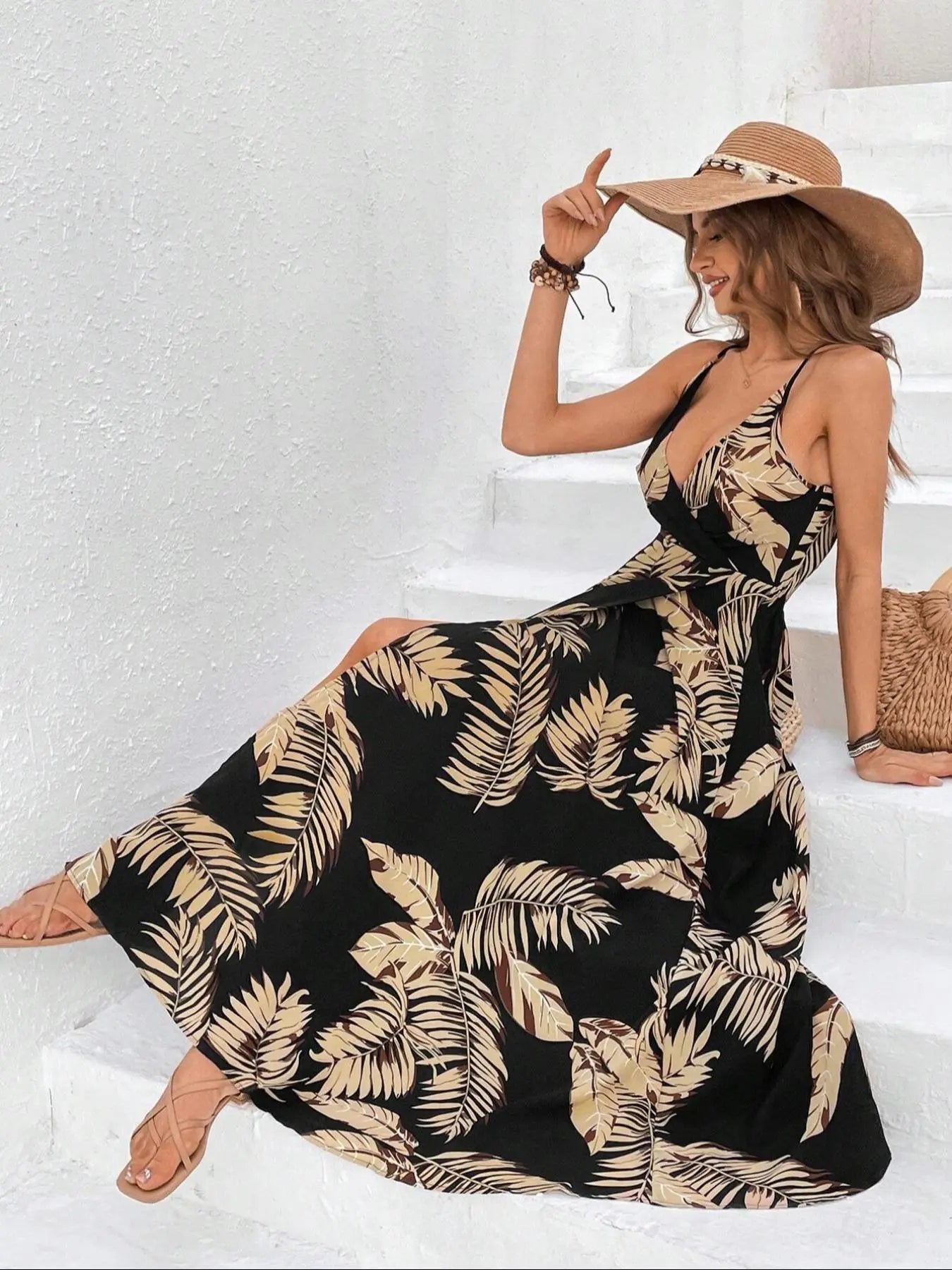 Women'S Tropical Print Split Thigh Dress, Backless Hollow Out Design, Summer Vacation Perfect, Fitted Sleeveless Bohemian Boho Style