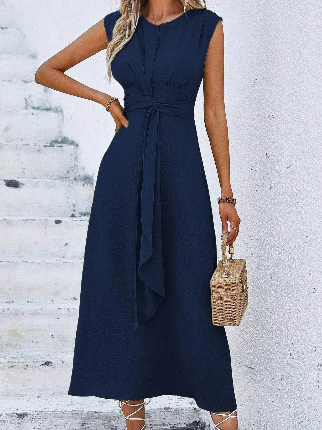 Women'S Sleeveless round Neck Plain Waist-Cinched A-Line Dress with Slimming Front Design and Elegance, Perfect for Daily Commute